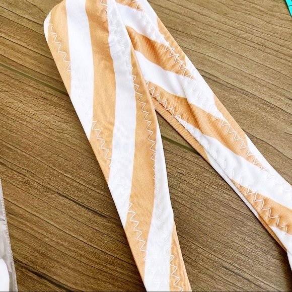 SAME Los Angeles Divine Bikini Top Free People - Picture 5 of 13